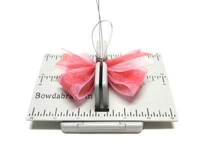 Make a Valentine’s Day home décor frame 