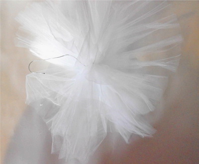 Tulle Pom Pom