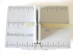 Mini Bowdabra bow maker