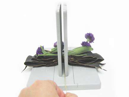 Apple Crafts for Fall: Decorating Apples with Bowdabra Bows