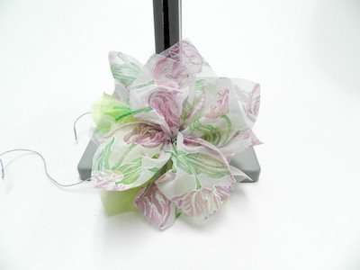 Bowdabra Bow Wire how to make wreath ribbon bow