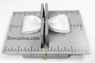 Handmade Christmas Gifts: Bowdabra Holiday Hair Bows Create handmade holiday hair bows