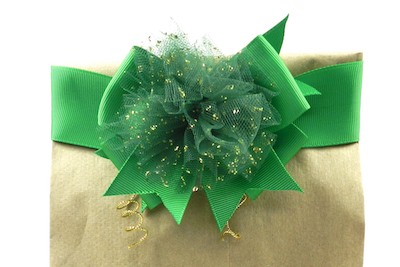 Holiday Gift Wrapping: Handmade Christmas Gift Bags Bowdabra Bow Wire