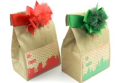 Holiday Gift Wrapping: Handmade Christmas Gift Bags How to make handmade Christmas gift bags