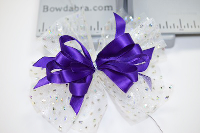 How to Make a Mini Bowdabra Wrist Corsage 10