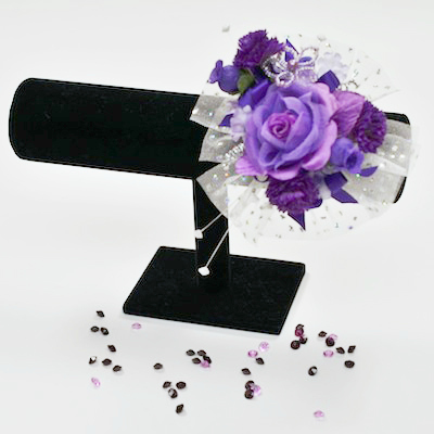 How to Make a Mini Bowdabra Wrist Corsage 17-1