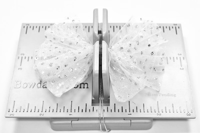 How to Make a Mini Bowdabra Wrist Corsage 3_edited-1