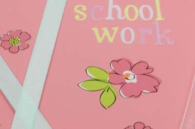 {Back-to-School Craft} Design Your Own Homework Folder 4 Back to School crafts tutorial