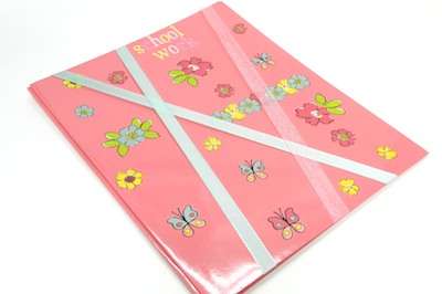 {Back-to-School Craft} Design Your Own Homework Folder 5 How to make Homework Folder