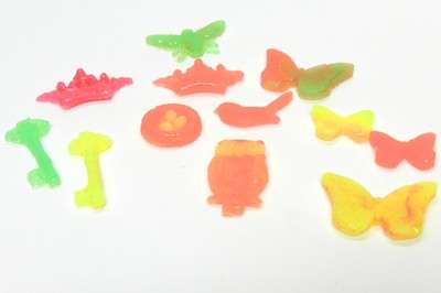 {Back-to-School Craft} Hot Glue Backpack Charms 3 (1) best DIY Crafts Ideas for Kids