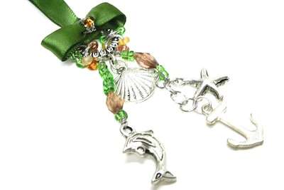 {DIY Jewelry} Ocean Charms and Dangles Ribbon Necklace 13 (1)