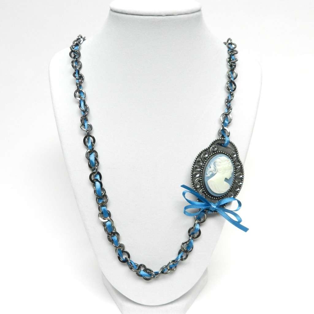 DIY Woven Ribbon Chain