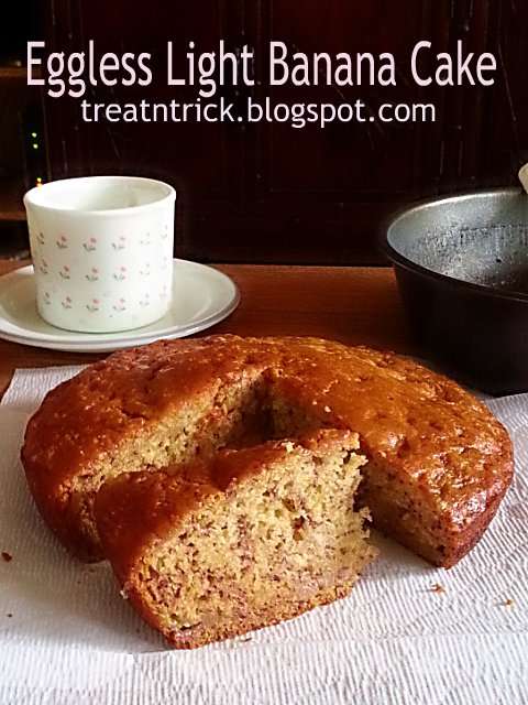 Eggless Light Banana Cake