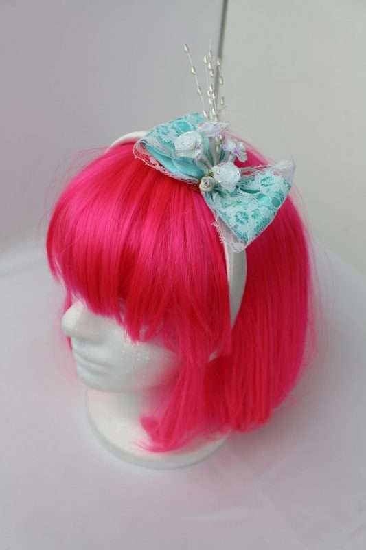 SUPER SIMPLE HAIR BOW