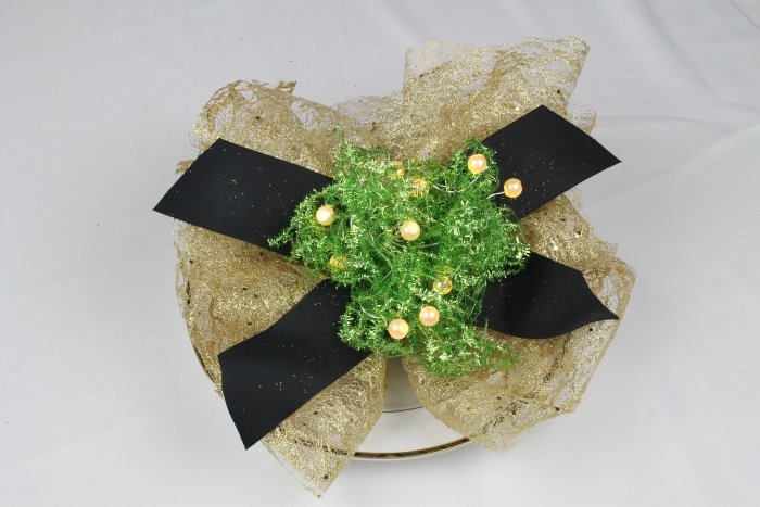 Gorgeous bow with decorative light pick