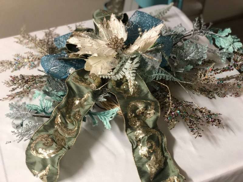 super easy gorgeous spring wreath bow