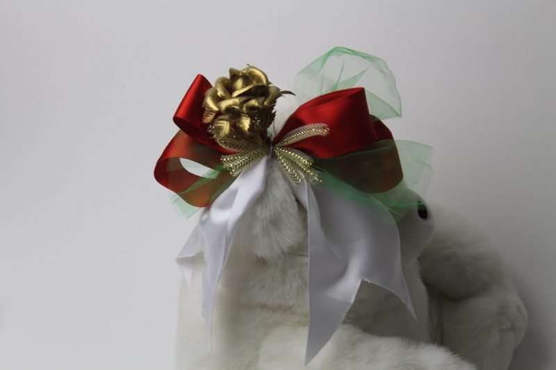 PRETTY PONYTAIL BOWWALL BOW