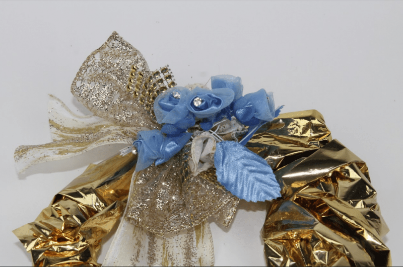 BEAUTIFUL MOTHER’S DAY WREATH BOW