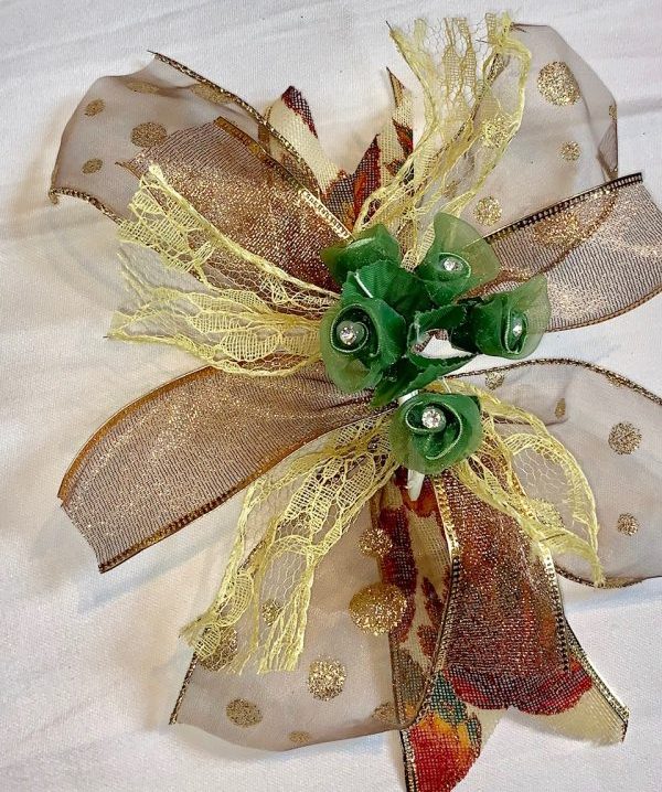 Super Simple Pretty Bow Super Simple Pretty Bow