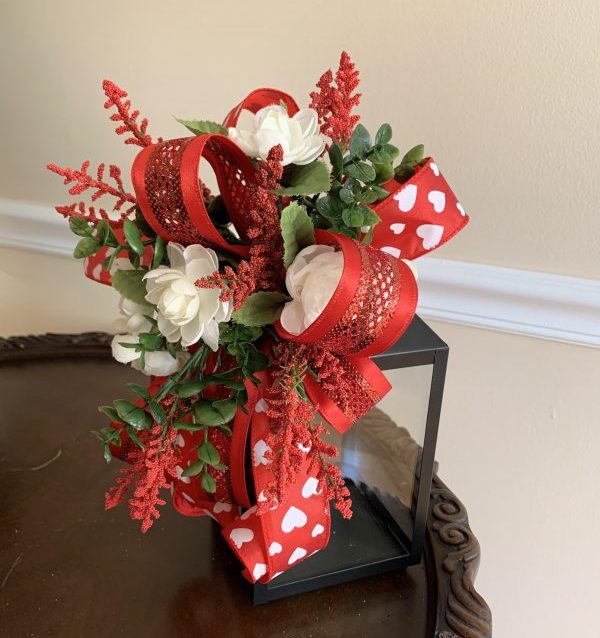 Valentine’s Day Lantern Bow Swag