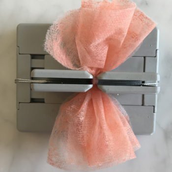 Scrunch Half Dryer Sheets in Mini Bowdabra