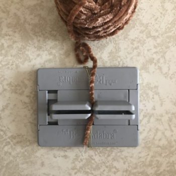 Put End of Yarn in Mini Bowdabra