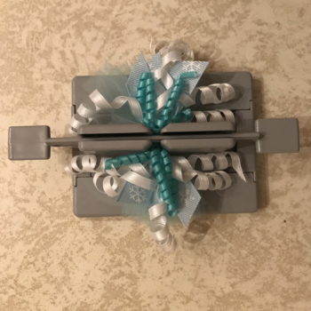 Compress Ribbons with Mini Bowdabra Wand