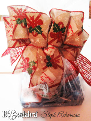 decorate a Christmas gift