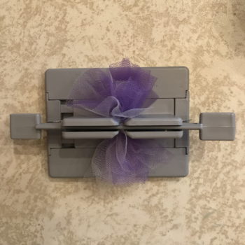 Compress Tulle with Wand