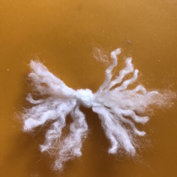 Trim Yarns Ends and Fluff