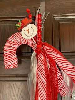 holiday candy cane wreath