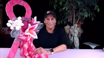 breast cancer awareness wreath