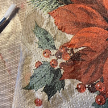 Outline Motif with Water