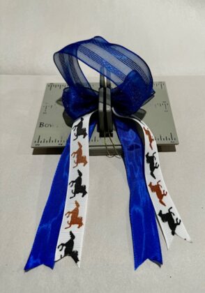 Horse show bow