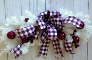 How to make the best holiday buffalo plaid swag with Bowdabra
