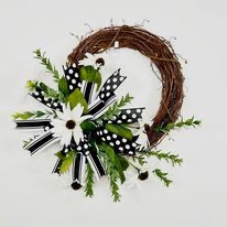 elegant all-season wreath