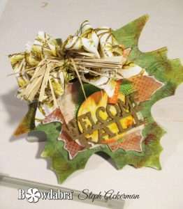 How to Make a Beautiful Welcome Fall Sign with Bowdabra