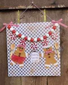 Video DIY- How to Make an Easy Gingerbread Wall Hanger