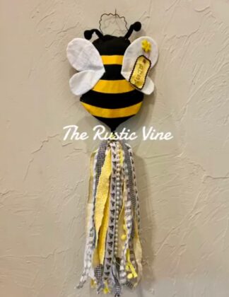 bee-themed spring decor