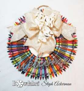 Getting Crafty: How to Make a Crayon Wreath with Bowdabra