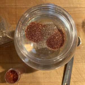 Add Glitter to Glycerin Water in Globe