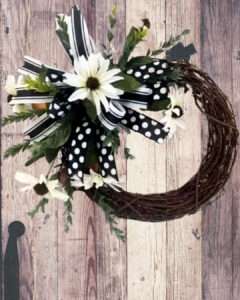 classic anytime wreath