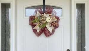 gorgeous harvest door swag