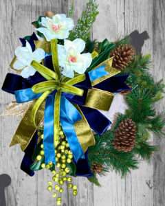 elegant all season wreath