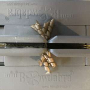 Layer Corkscrew Ribbon in Mini Bowdabra