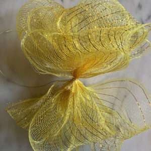 Orient the Mesh Bow with Full Sides Top and Bottom