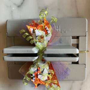 Add Corkscrew Ribbon to Mini Bowdabra