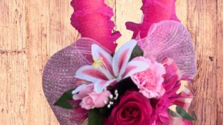 breast cancer wreath