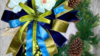 elegant all season wreath 2