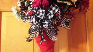 santa-hat-bowdabra-1-steph-ackerman